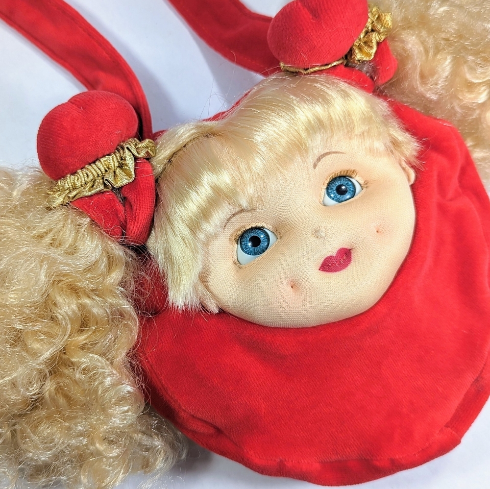 Huggie Heart Doll Face Handbag